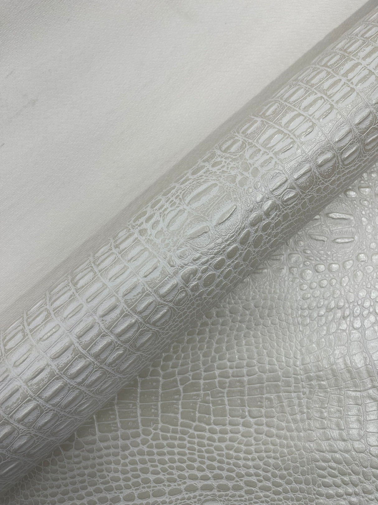 Crocodile Marine Vinyl Faux Leather Fabric - Two Tone Skin Texture, 54" Width (1 Yard)