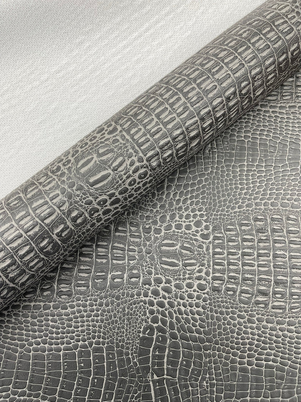 Crocodile Marine Vinyl Faux Leather Fabric - Two Tone Skin Texture, 54" Width (1 Yard)