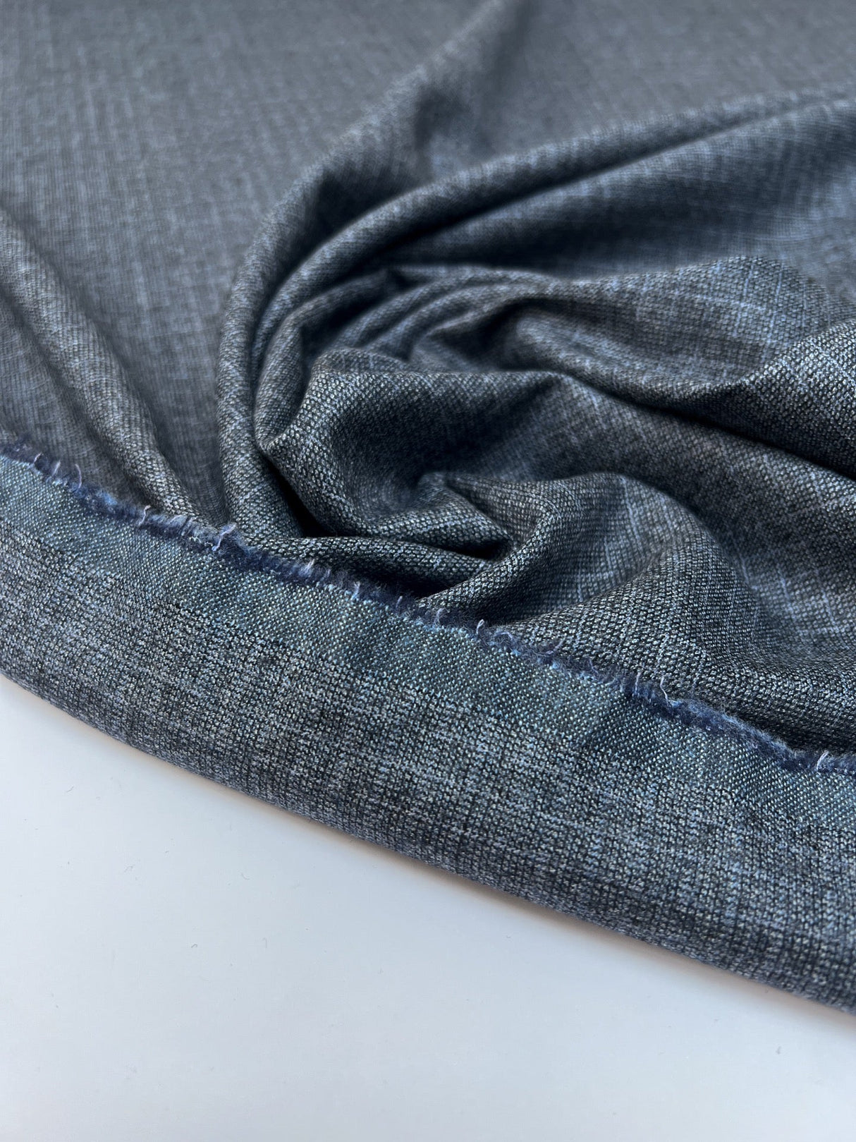 Virgin Wool Tweed Checked