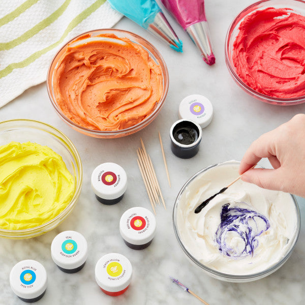 Wilton Creamy White Decorator Frosting – 4 lb. Icing Buttercream