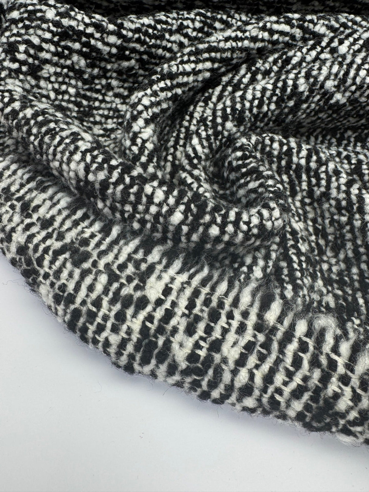 Wool Tweed Bouclé Black White