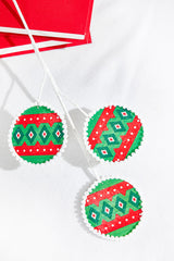 21.5" Diamond Ornament Spray