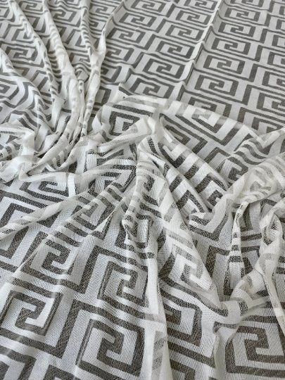 Printed Power Mesh White Geo