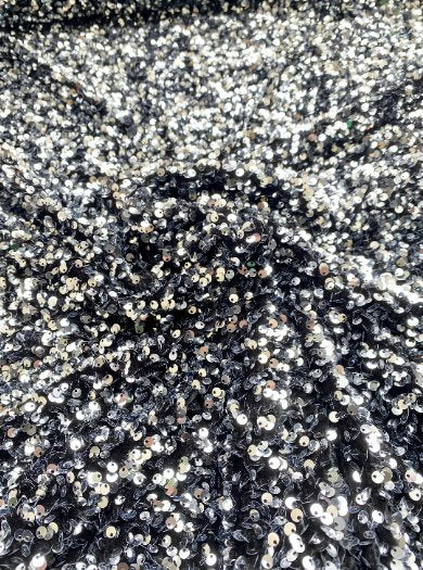 Stretch Sequin on Velvet Silver/Black