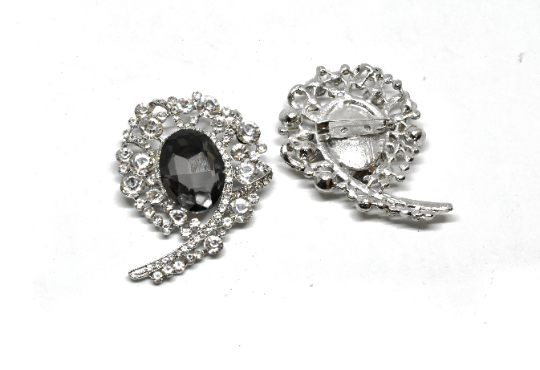 Rhinestone Love Brooch Crystal 2" x 2.50"