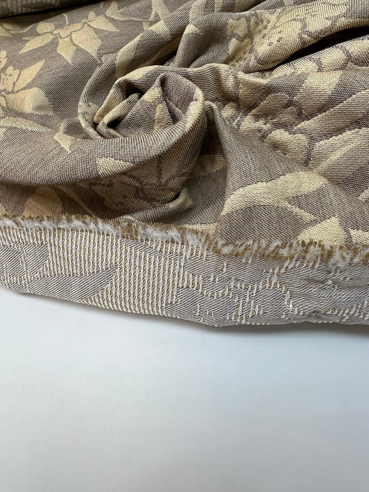 Polyester Jacquard Floral Golden Gray