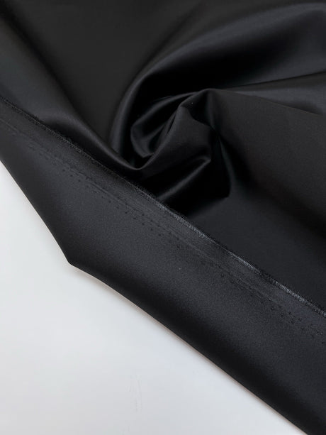 Black Water-Repellent Polyester Fabric