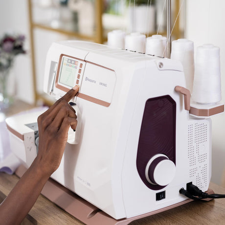 Husqvarna Viking Amber Air S 600 Coverlock Machine - Overlock Serger, Color Touchscreen, One-Touch Electronic Air Threading, 26 Stitches (1 Unit)