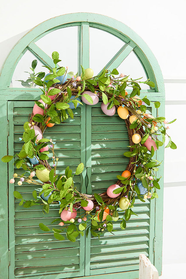 16" Egg Wreath
