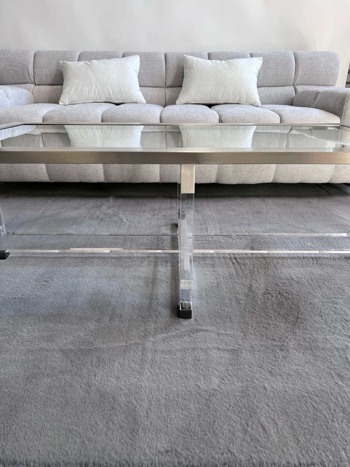 Machine-Made Faux Fur Rug Faux Fur Fabric - Plush Faux Chinchilla Texture, Indoor Use Only (1 Piece)