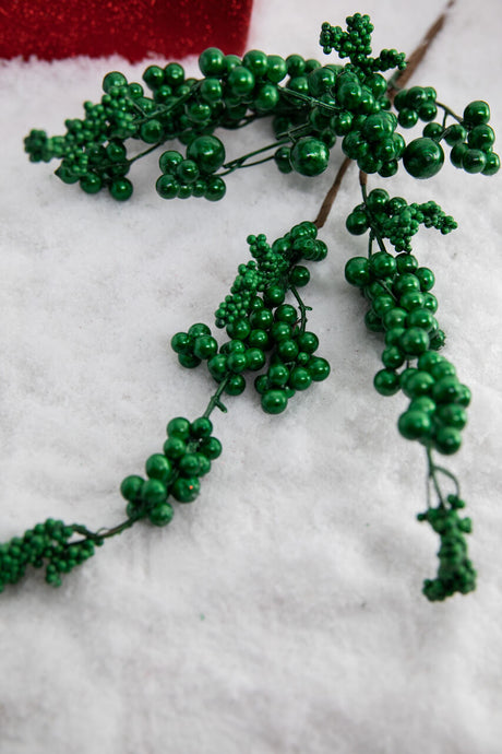 18” Metallic Dew Berry Spray - Emerald