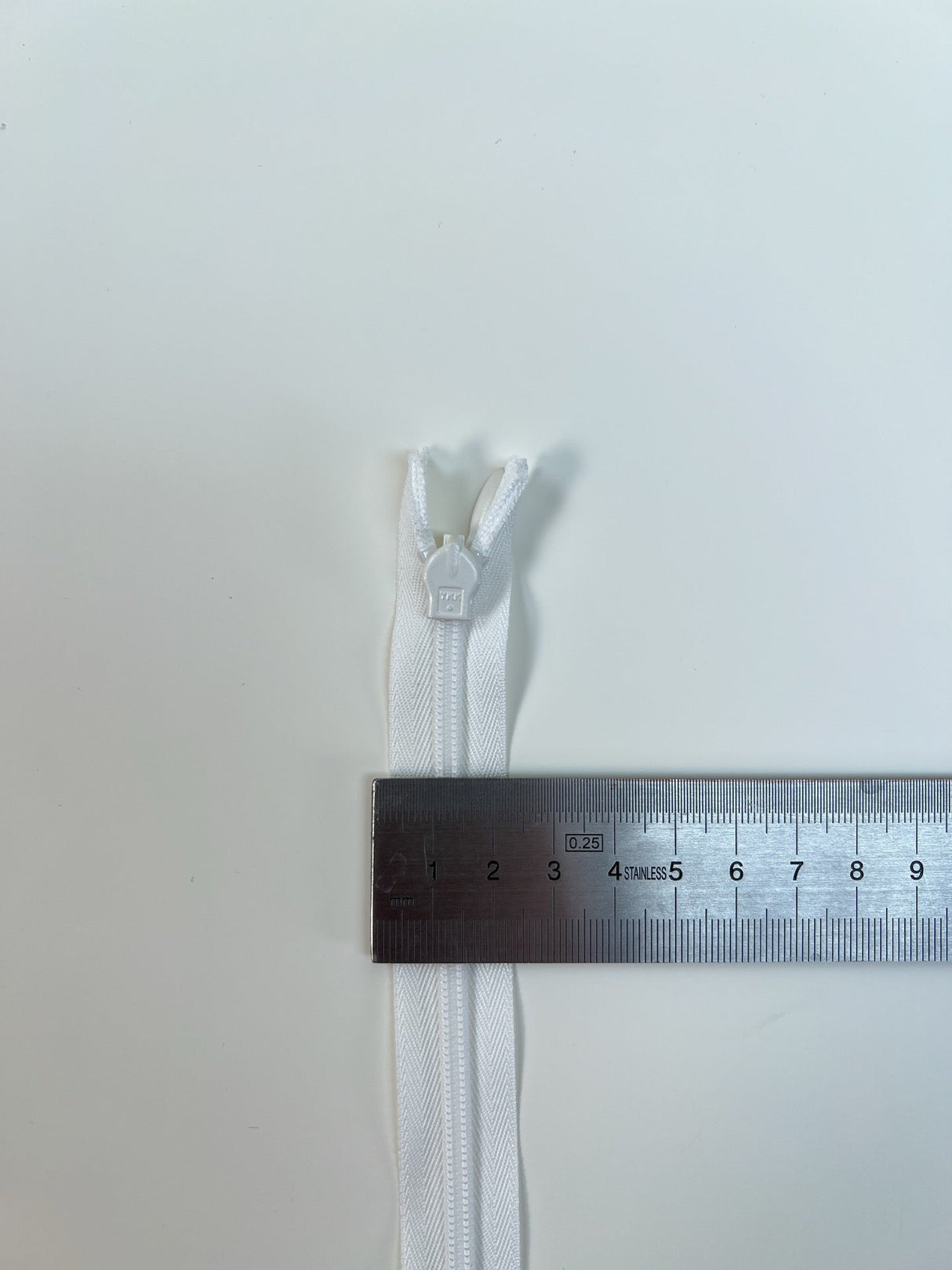 Polyamide Sewing Notions White Shade