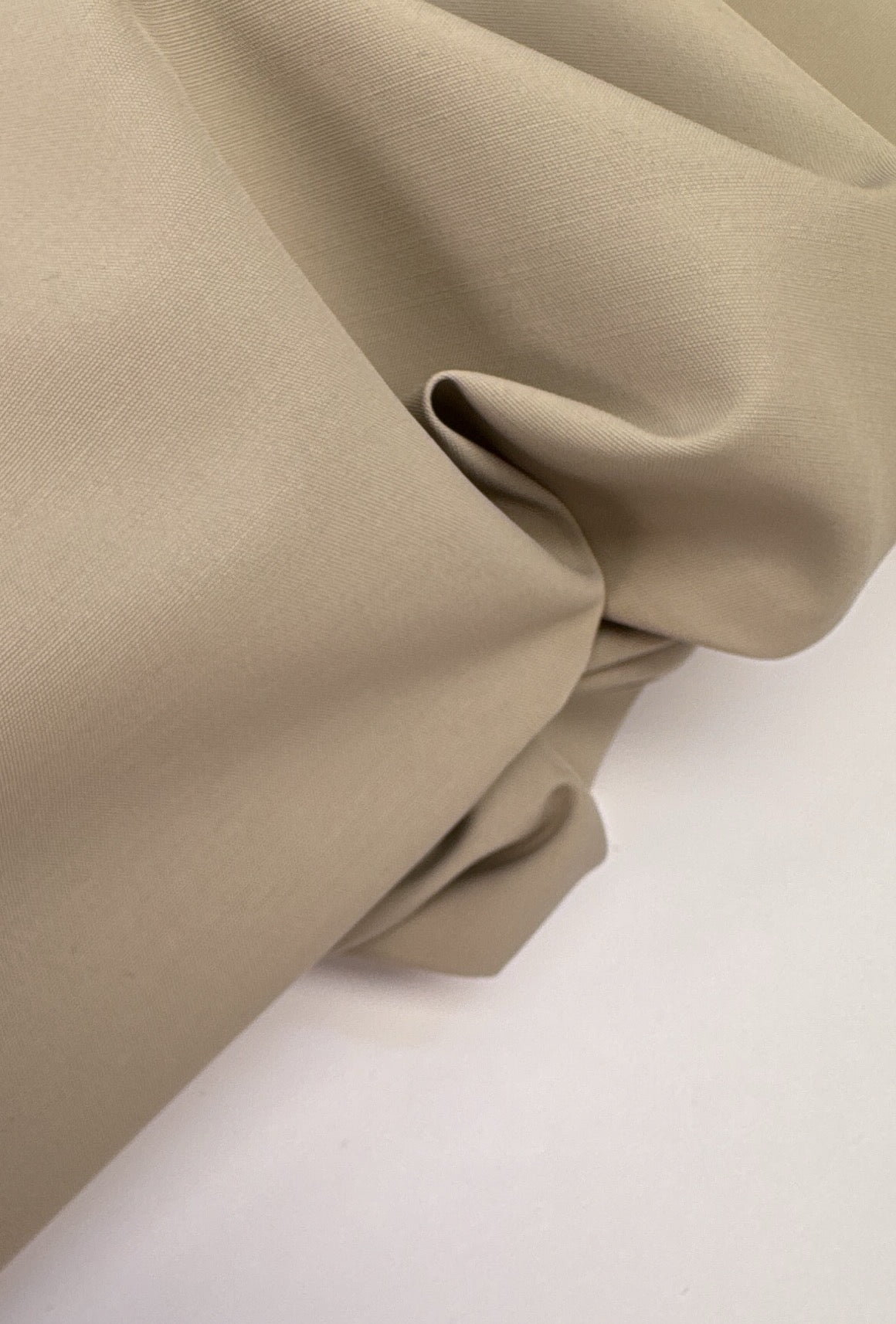 Virgin Wool Suiting Fabric Beige Super 150s