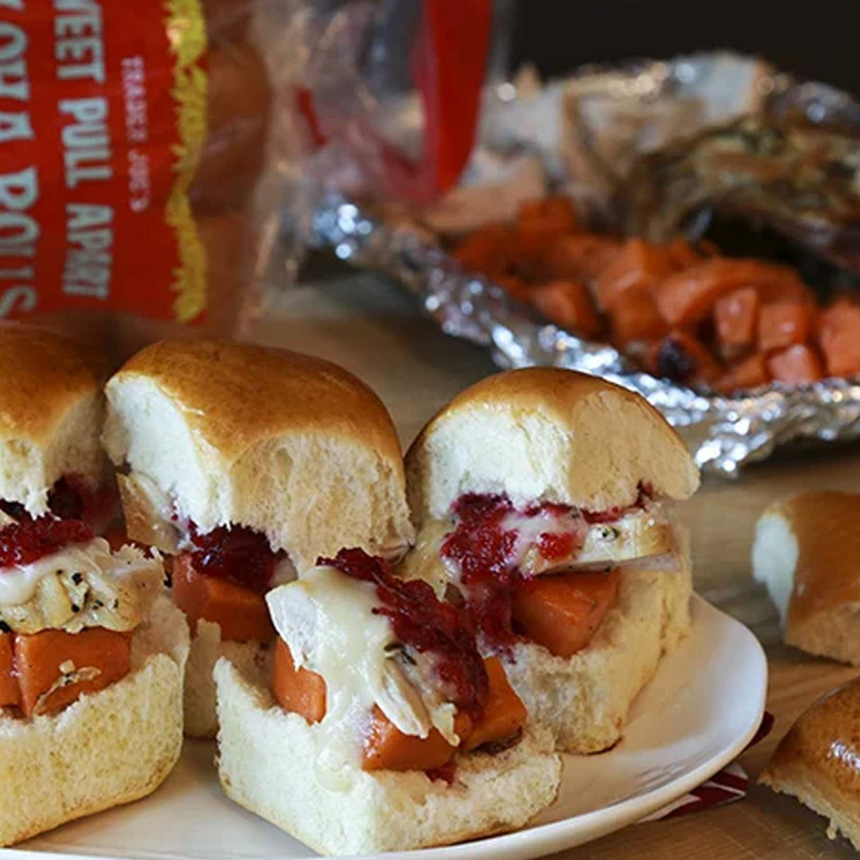 Trader Joe's Sweet Pull-Apart Aloha Rolls 12 oz