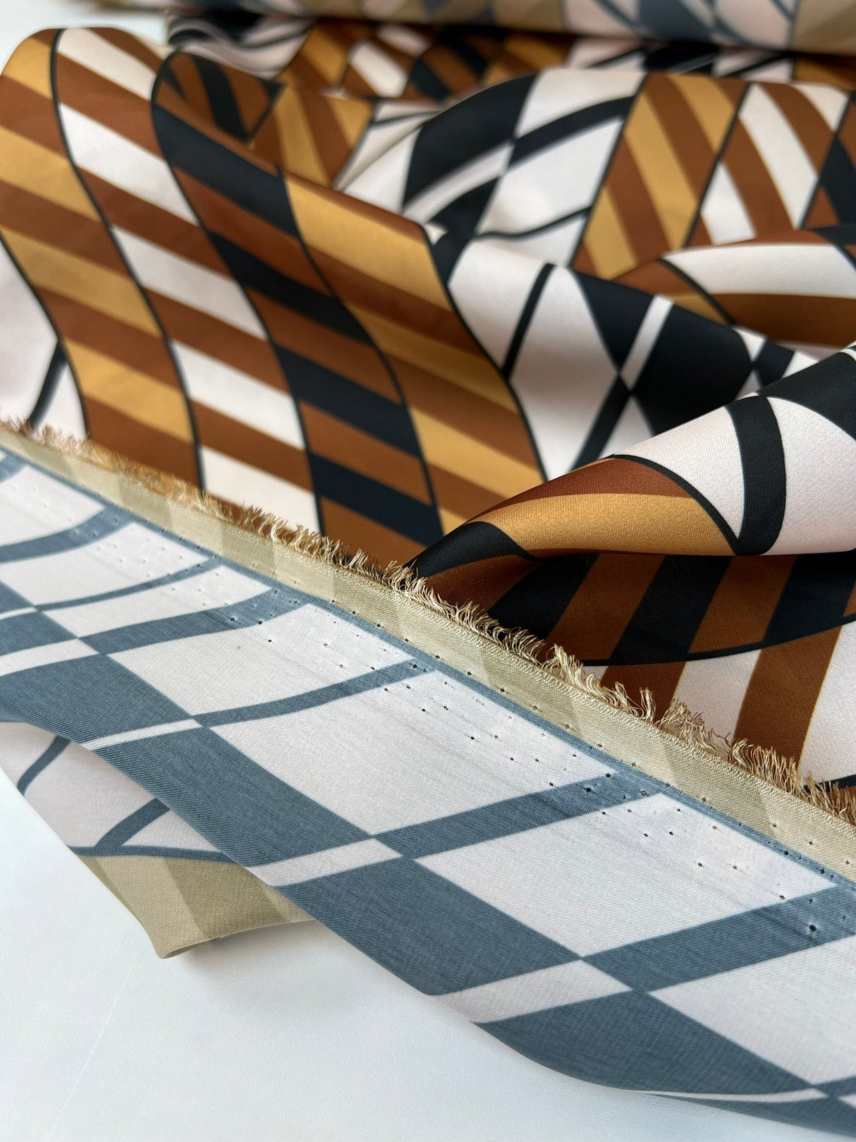 Polyester Sateen Striped Fabric Brown Multicolour Italy