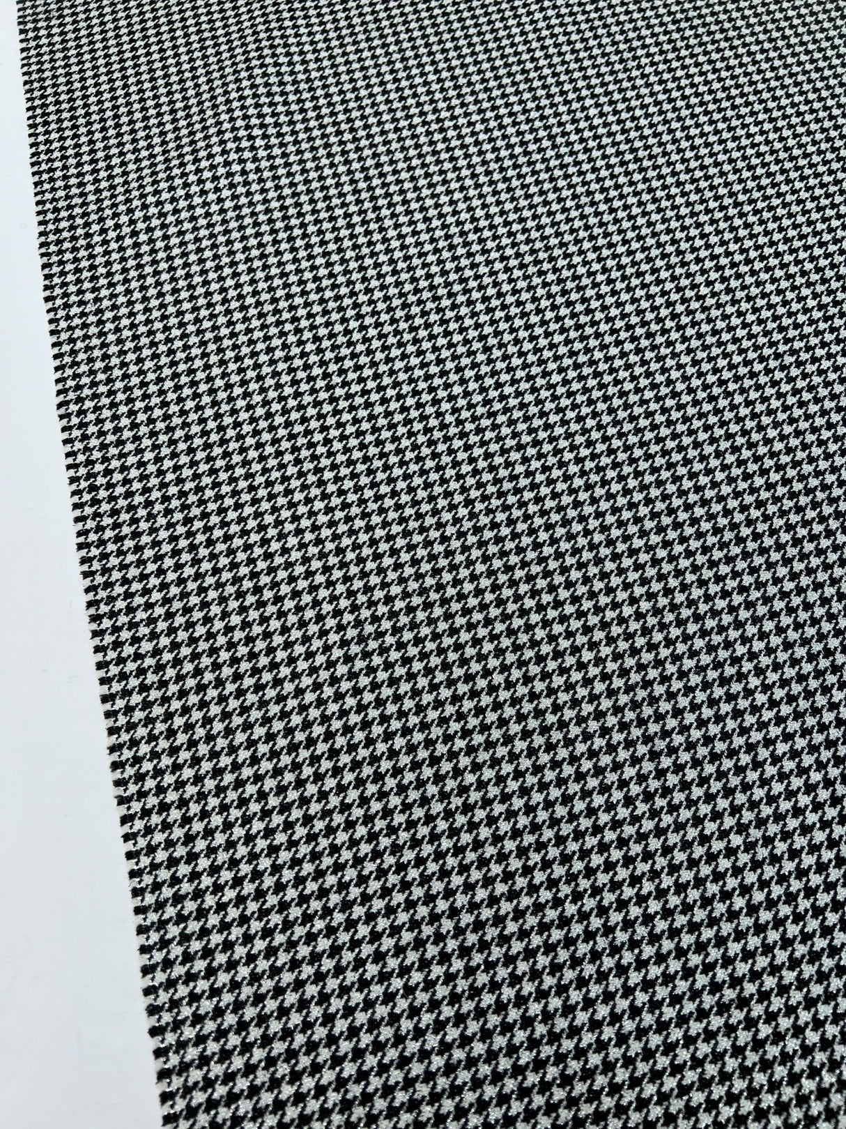 Wool Tweed Houndstooth Fabric