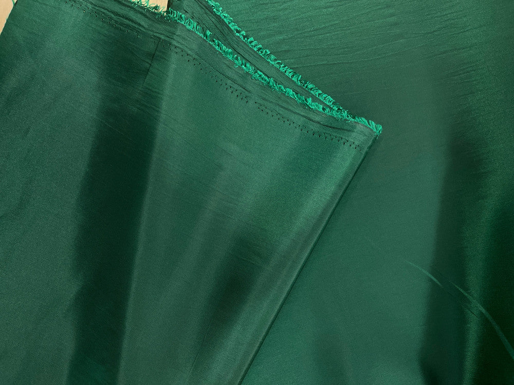 Hunter Green 100 Percent Polyester Taffeta Fabric - Solid Hunter Green, 58/59" Width (1 Yard)