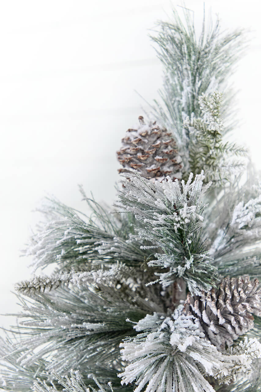 36" Flocked Tree