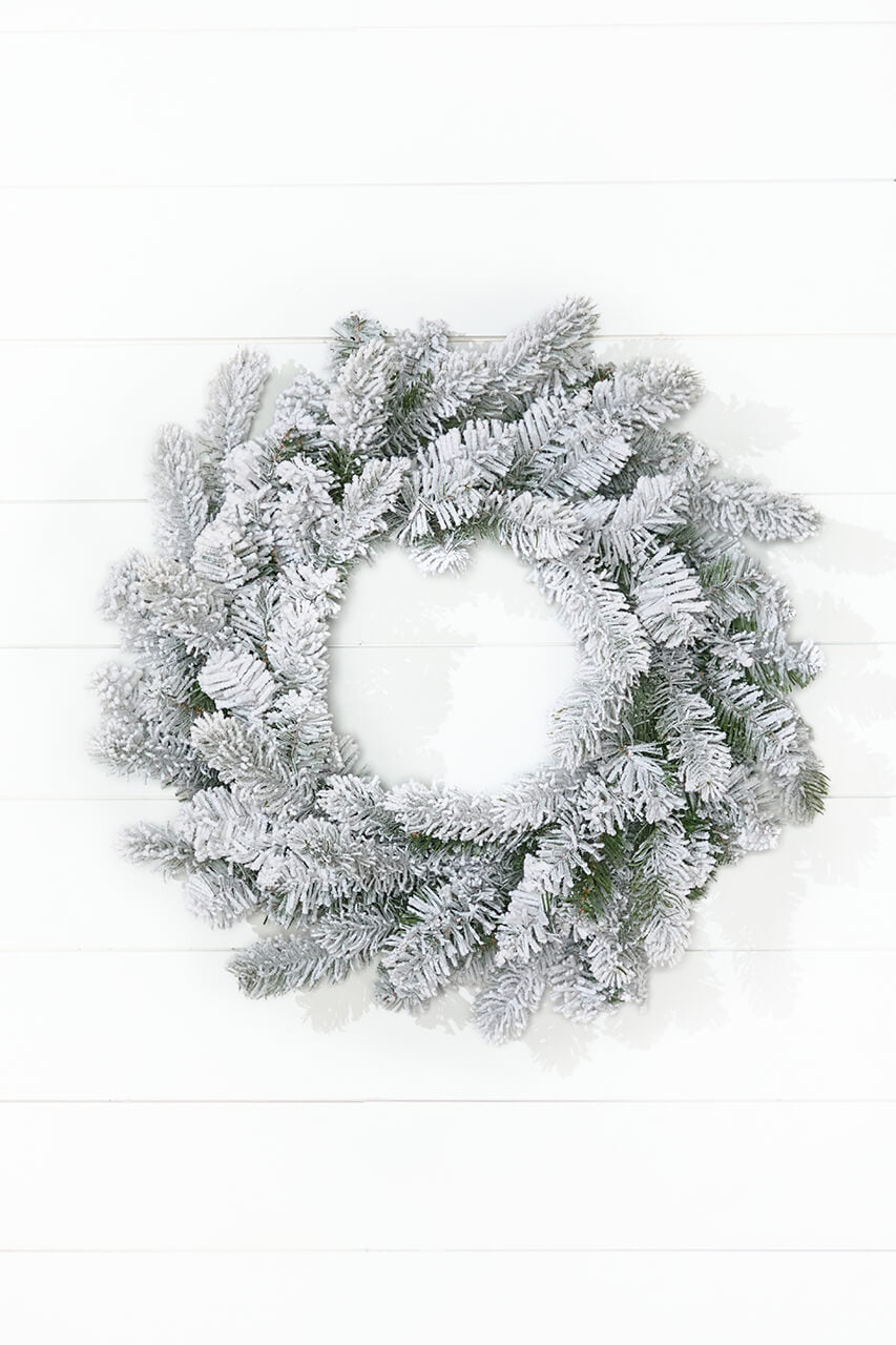 24" Classic Flocked Wreath