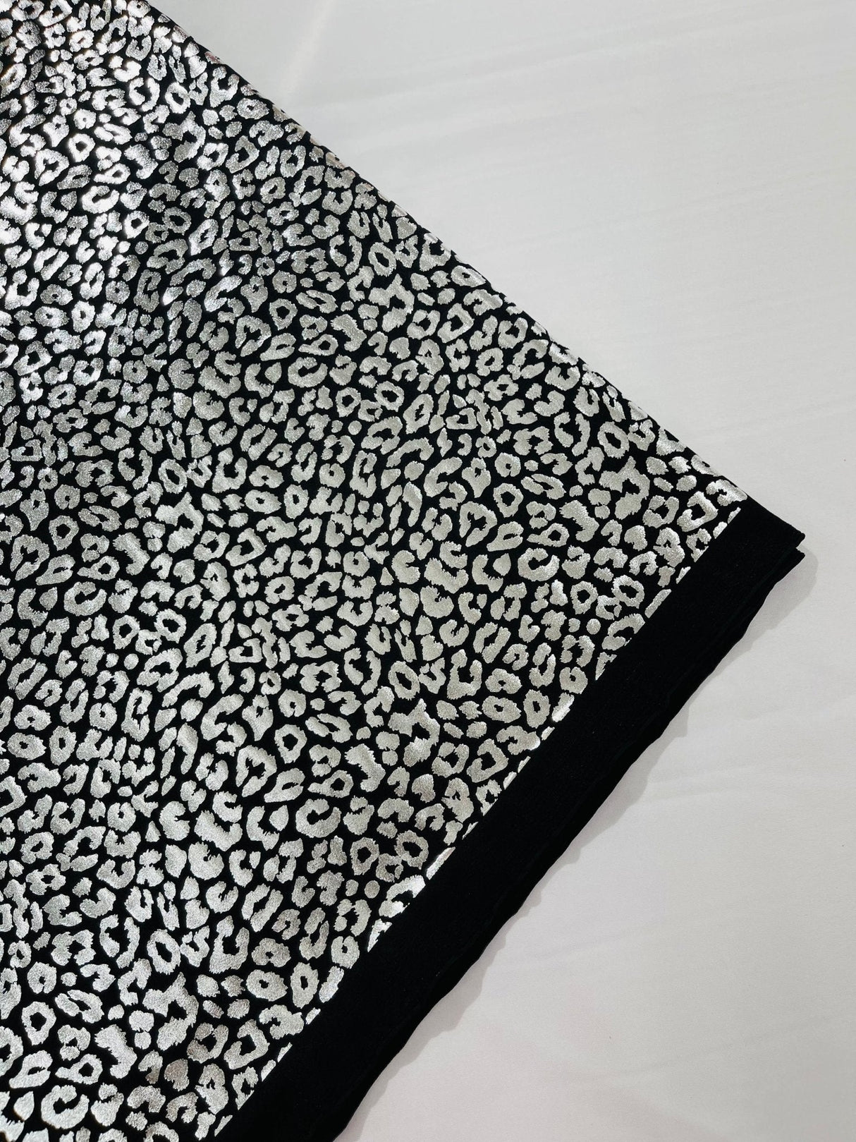 Foil Leopard Print Nylon Spandex Fabric - Metallic Leopard Print, 58-60" Width (1 Yard)