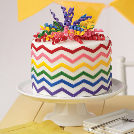 Wilton Decorator Preferred Purple Fondant, 24 oz. Fondant Icing