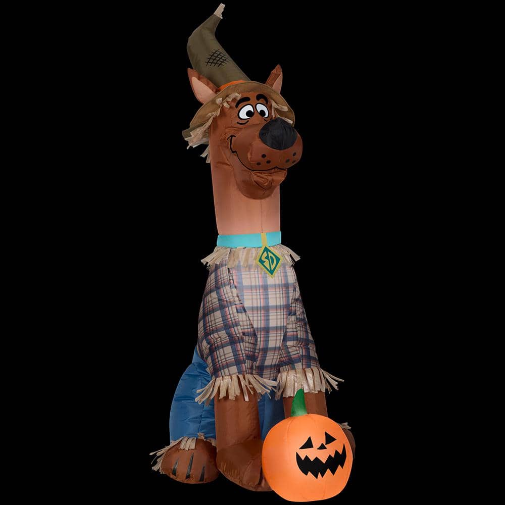 3.5 ft Inflatable Scooby as Scarecrow Airblown
