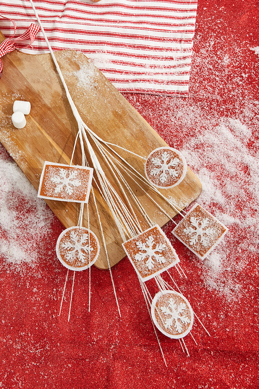 25” Gingerbread Cookie Stem