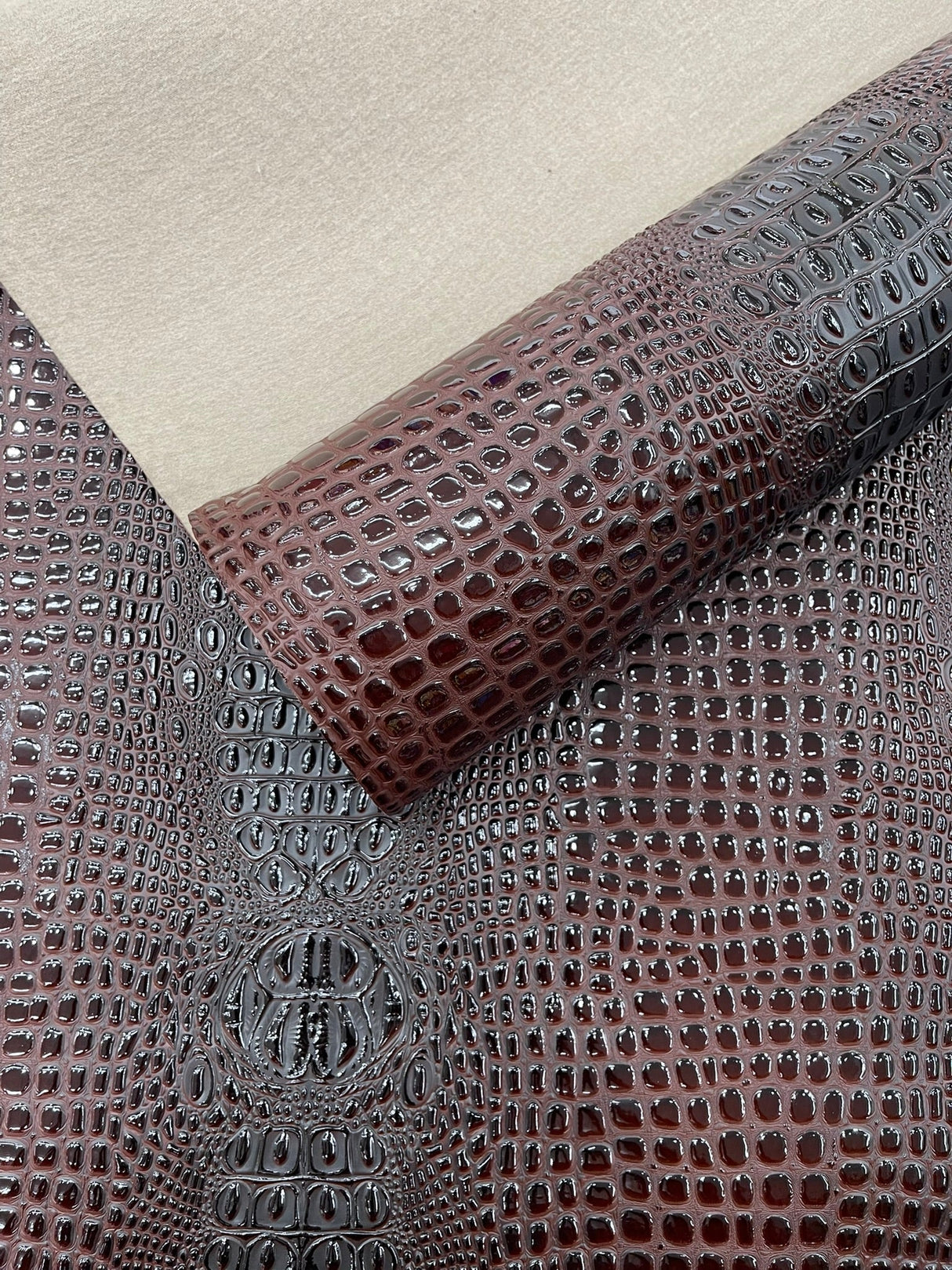 Glossy Two Tone Gator Vinyl Fabric - Alligator Faux Leather, 54" Width (1 Yard)