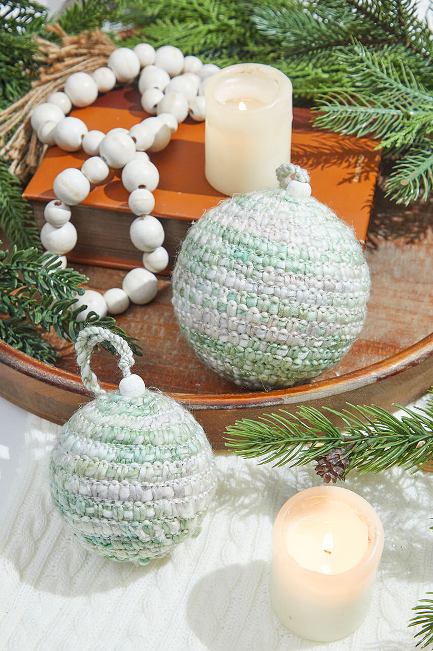 Green/White Knit Ball Ornaments - Set of 2