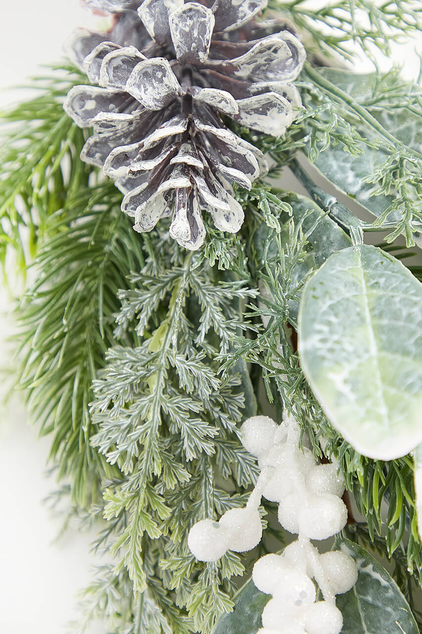 22.5" Pinecone Berry Pine Spray