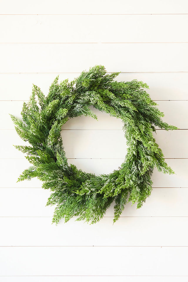 22" Frosted Cedar Wreath