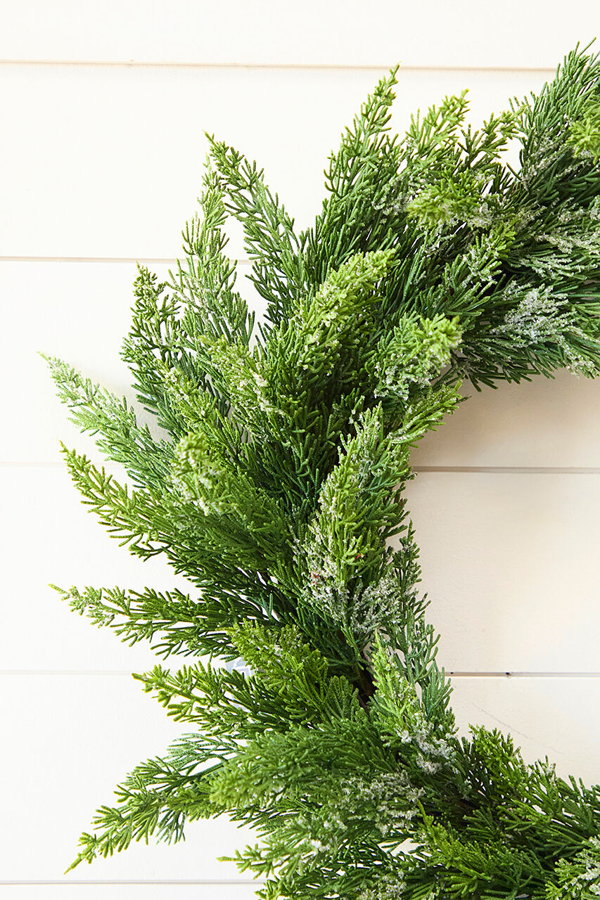 22" Frosted Cedar Wreath