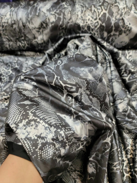 Stretch Spandex Animal Print Fabric Black Silver