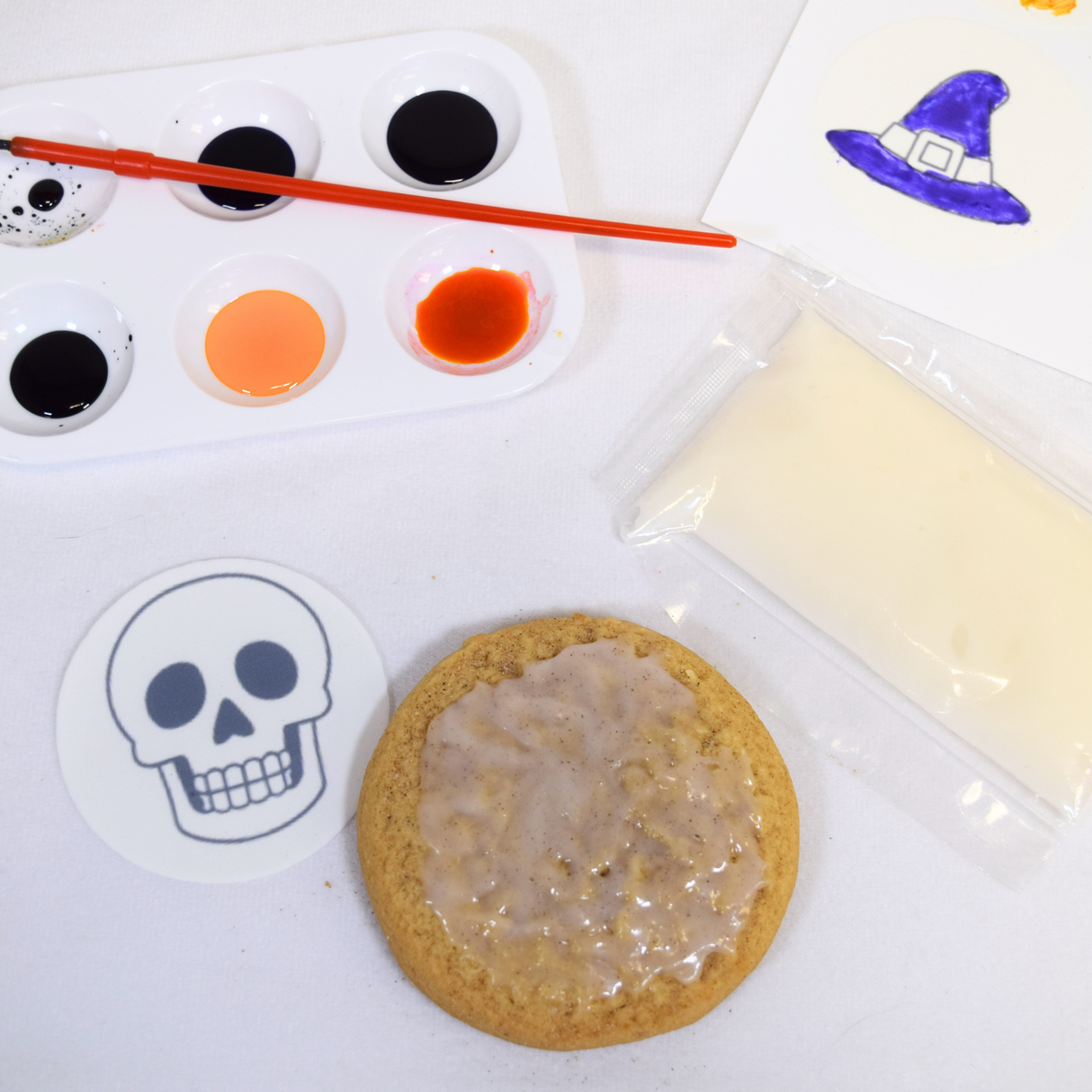 Yummy Doodle Kit Halloween Cookie Decorating Kit for Kids – 24 Edible Stencils, Gel Food Colors, Icing, Brushes, Sprinkles & Tools – DIY Paint Your Own Spooky Cookies – Fun Halloween Activity for Children