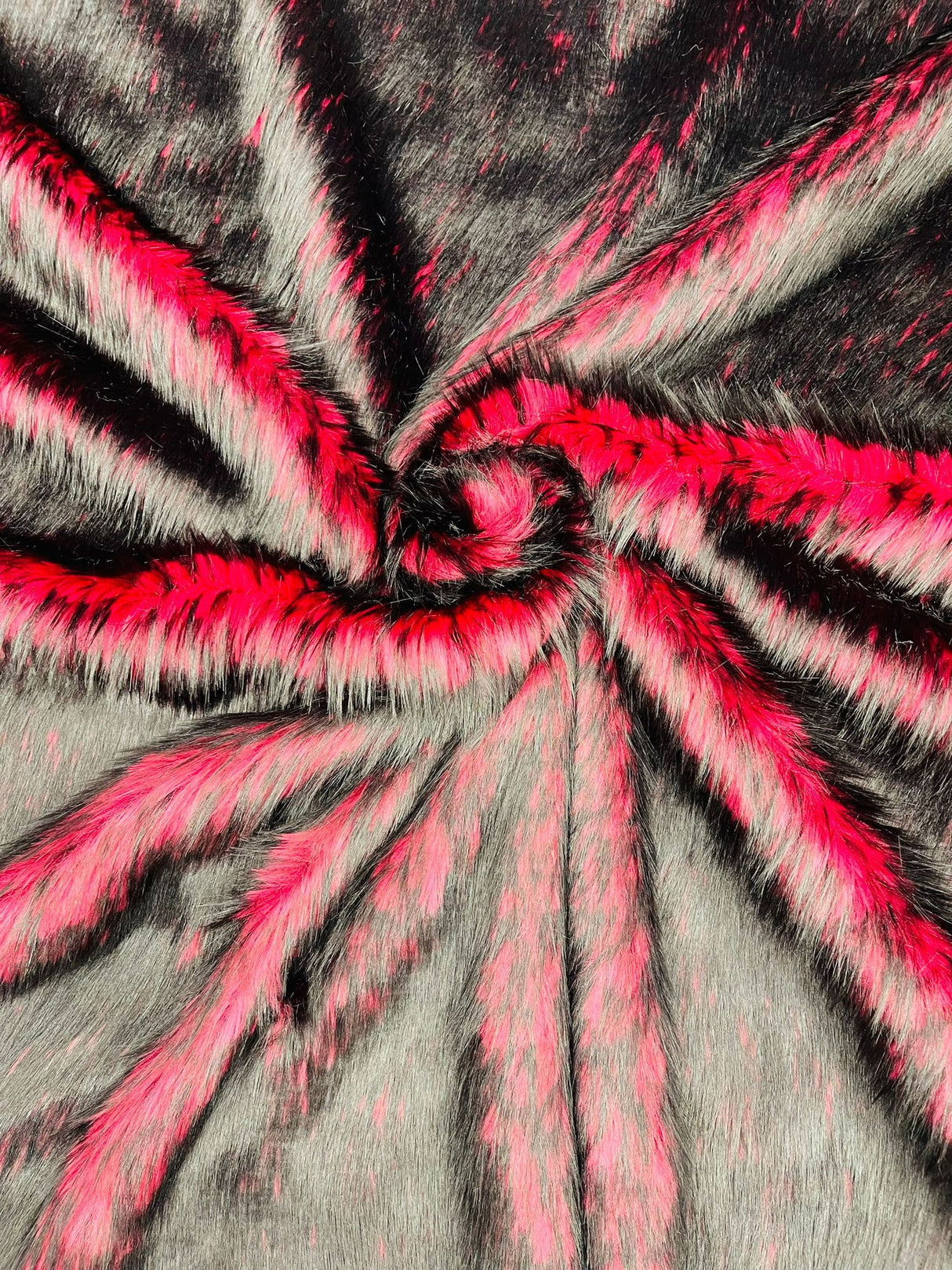 Husky Faux Fur Fabric - Jacquard Faux Fur, 2 Inch High Pile, 58" Width (1 Yard)