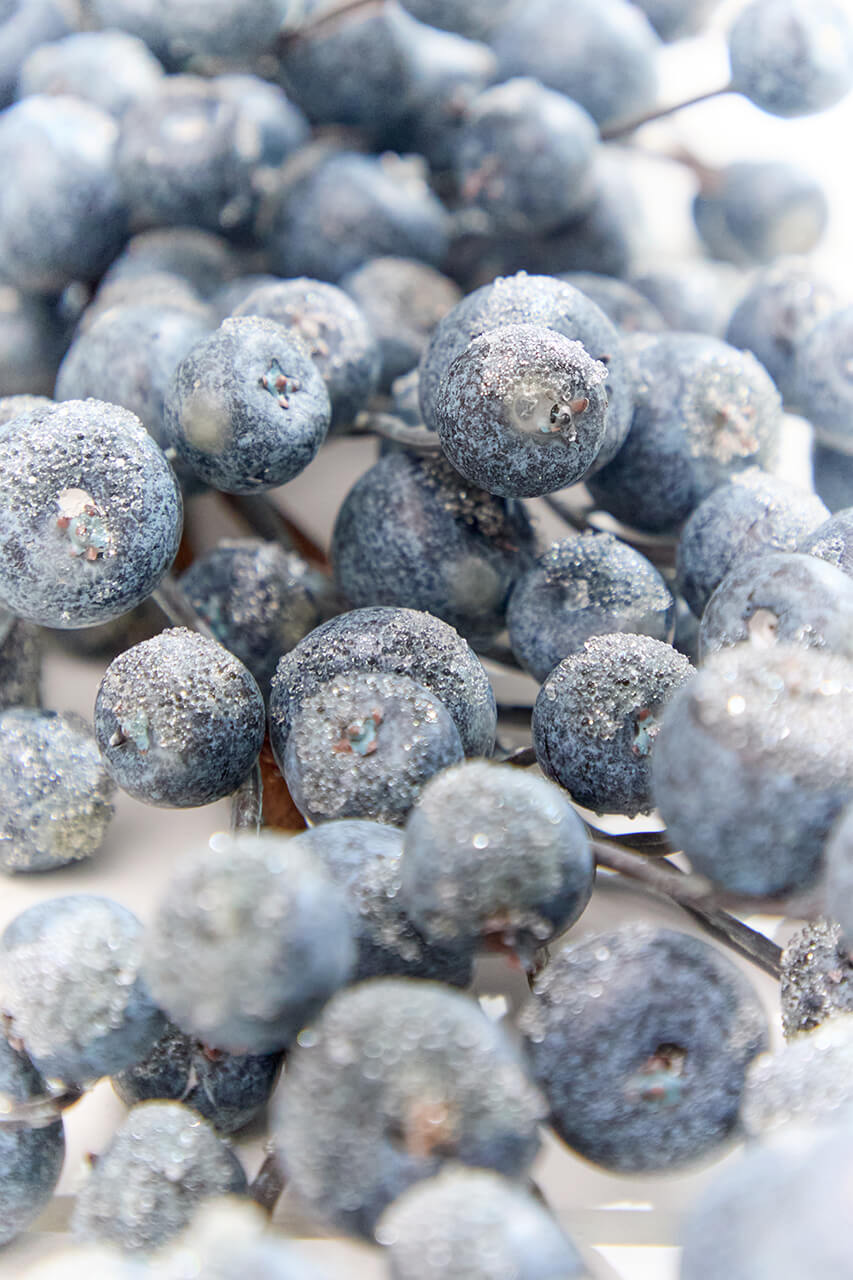 30" Iced Berry Teardrop Weather Resistant