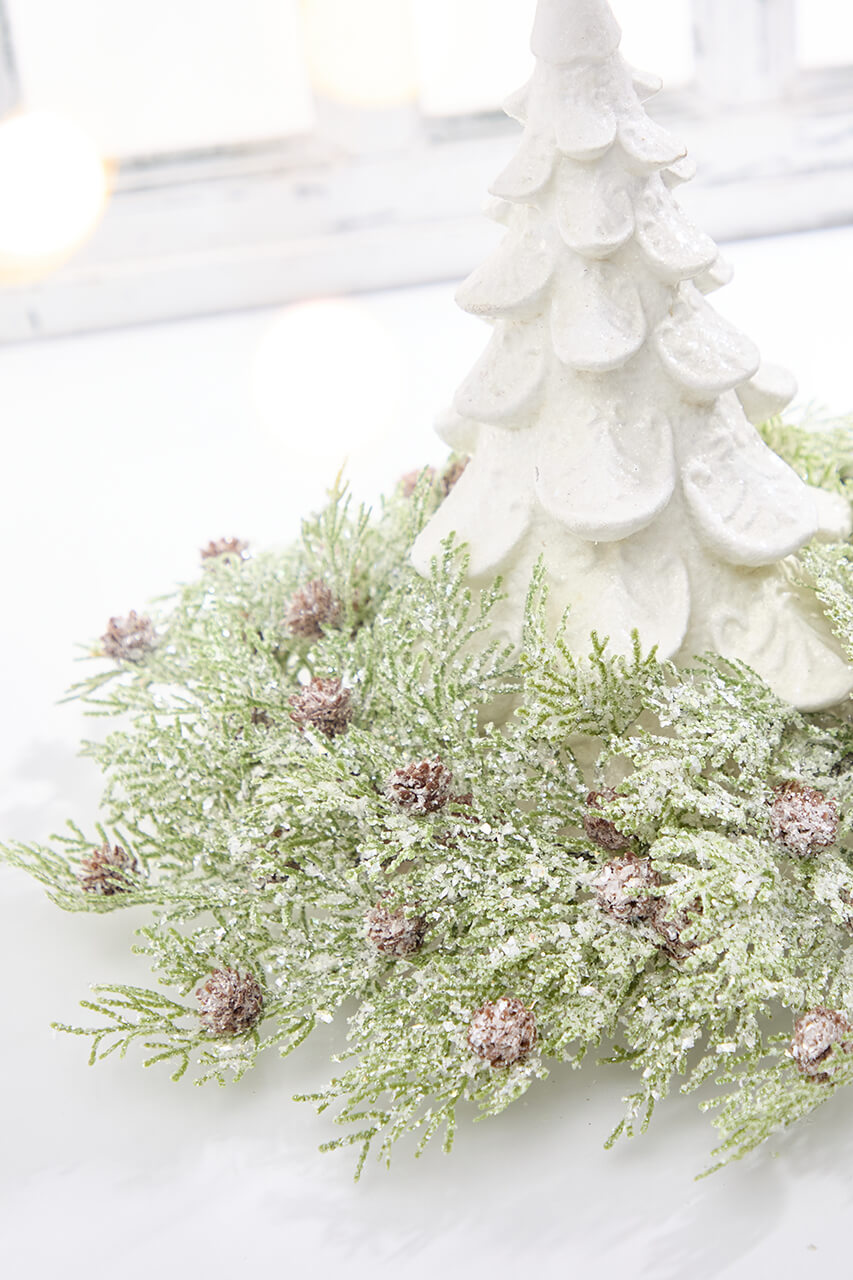 15" Wreath Candle Holder