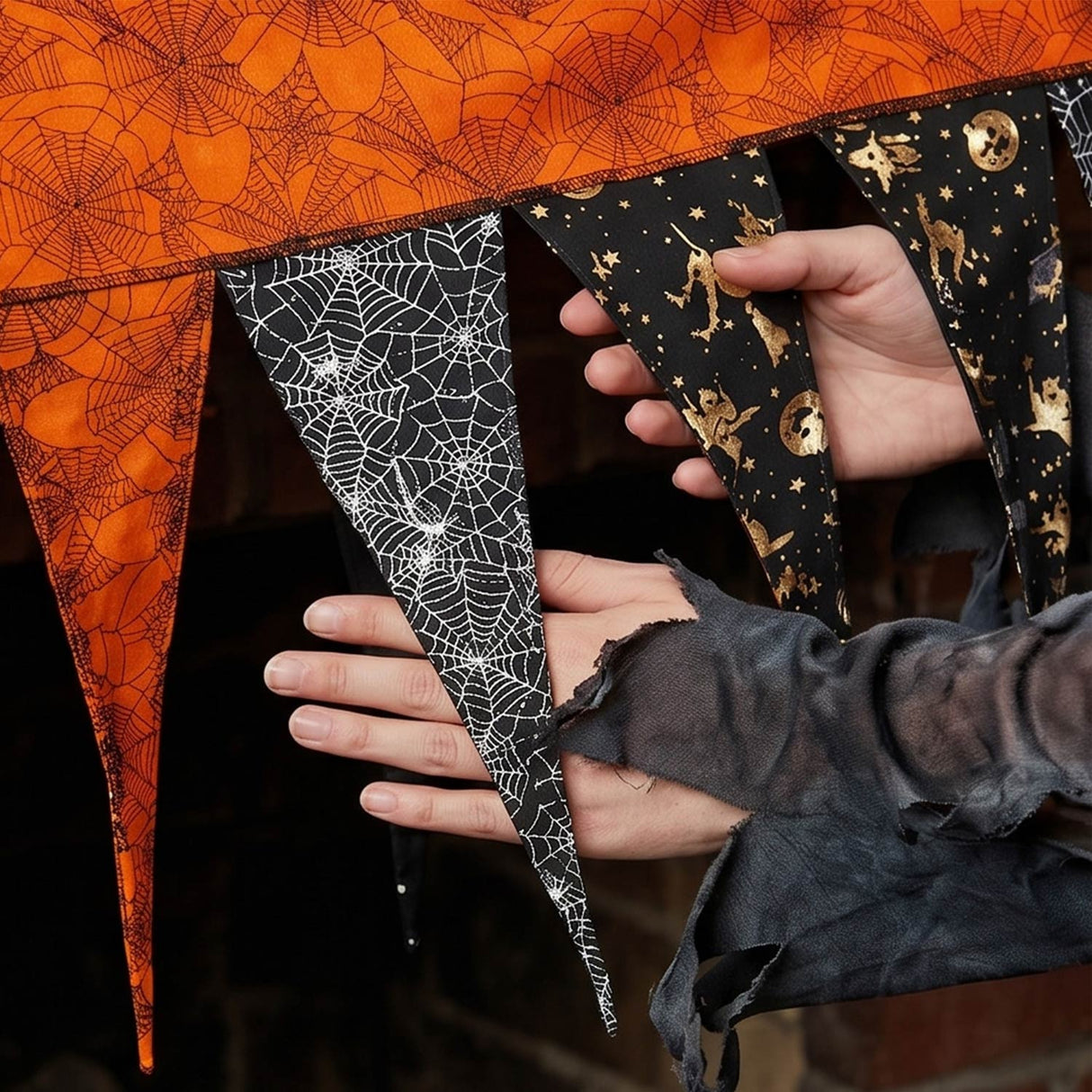 Pennant Mantel Scarf Halloween Decoration (82" x 35")