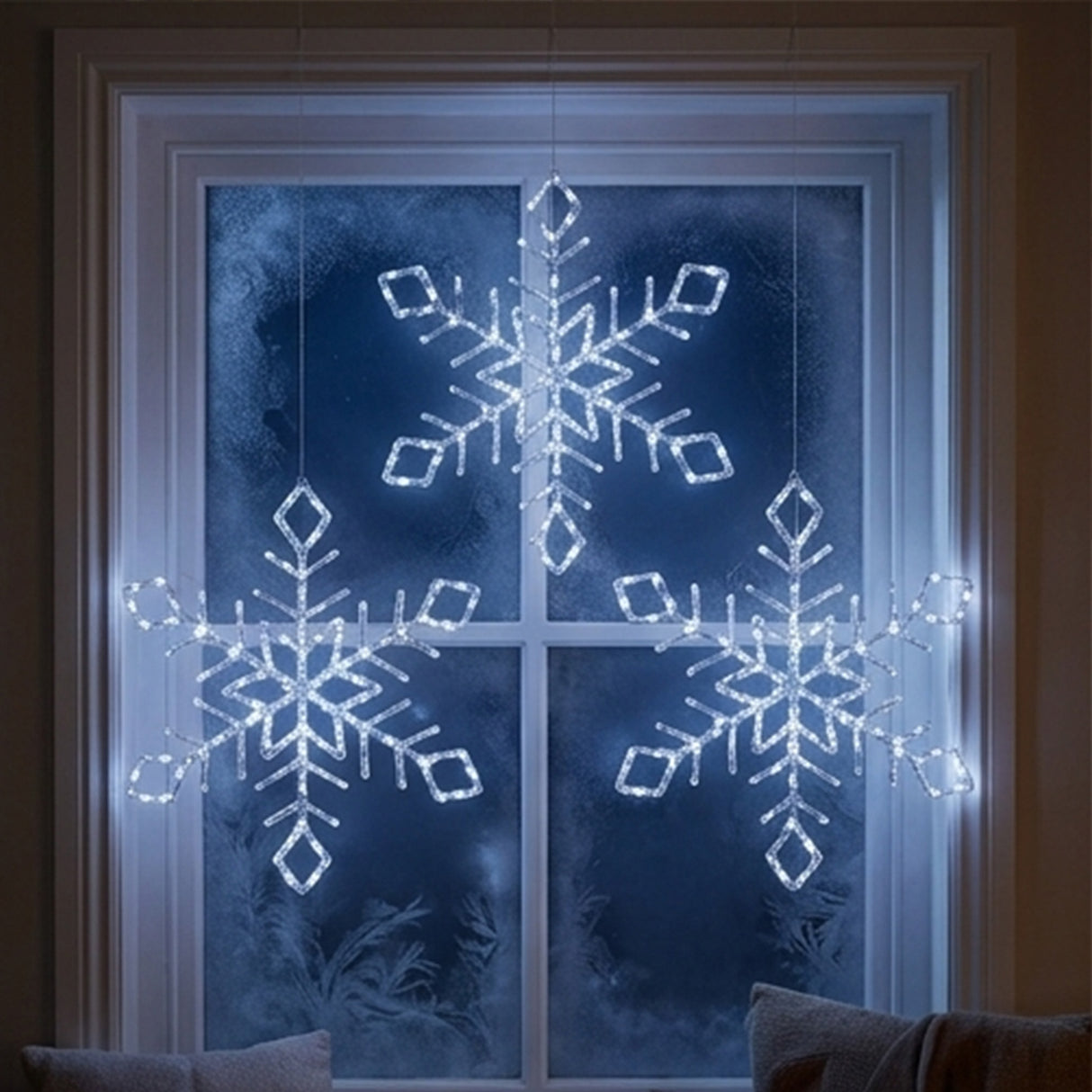 24IN Pre Lit Diamond Tip Snowflake with Cool White LED Lights