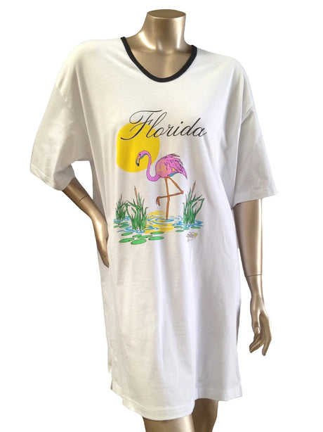 Flamingo Florida 100 Percent Cotton Fabric - Animated Flamingo Print, Side Slits, Matte Studs, One Size Fits Most