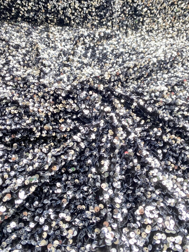 Stretch Sequin on Velvet Silver/Black