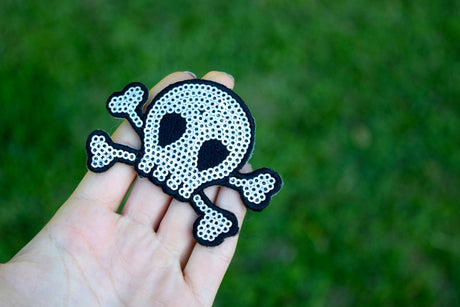 Skull Patch Silver Sequined Felt Iron-On