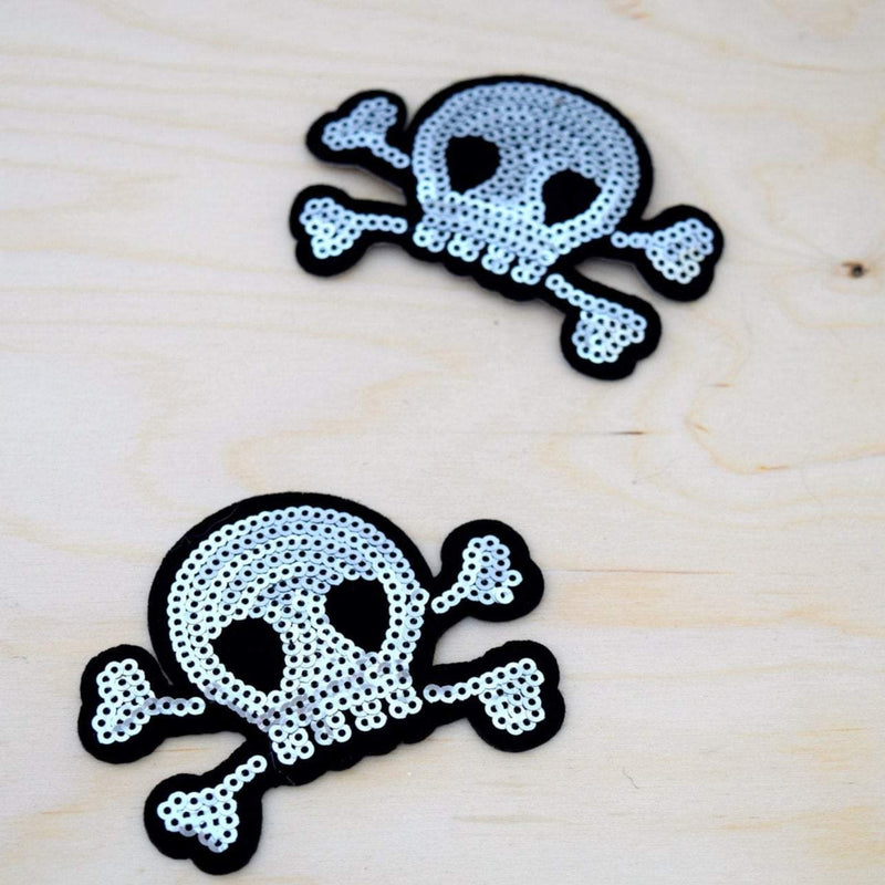 Skull Patch Silver Sequined Felt Iron-On