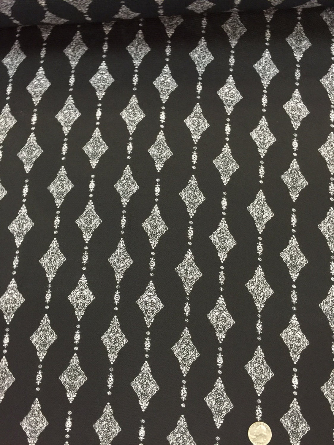 Stretch Crepe Black White