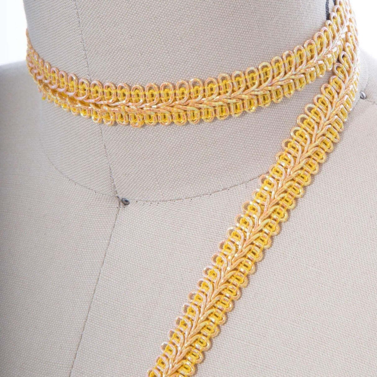 Gimp Trim Yellow Gold 5/8 Inch