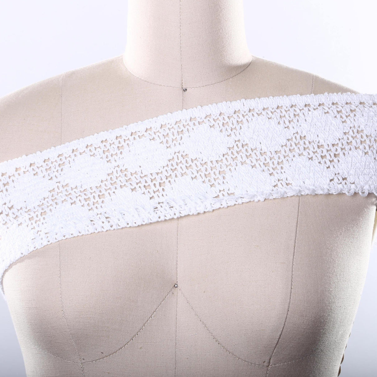 Crocheted Cotton Lace Trim White 4 Inch