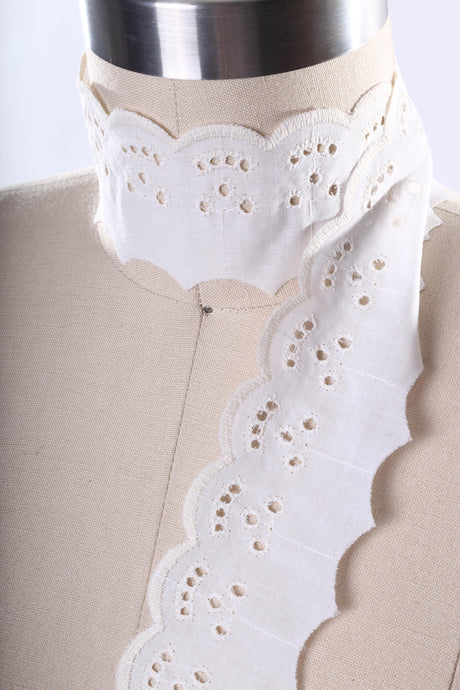 Eyelet Lace Trim Ivory Cotton Scalloped Edging