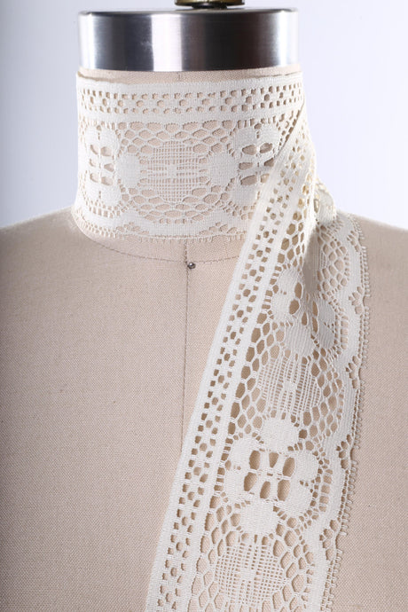 Lace Trim Polyester White Ivory 2 Yards