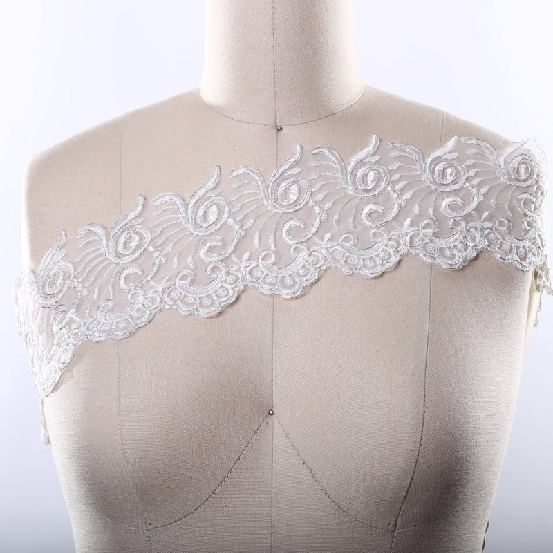 Alencon Bridal Lace Trim White Silver