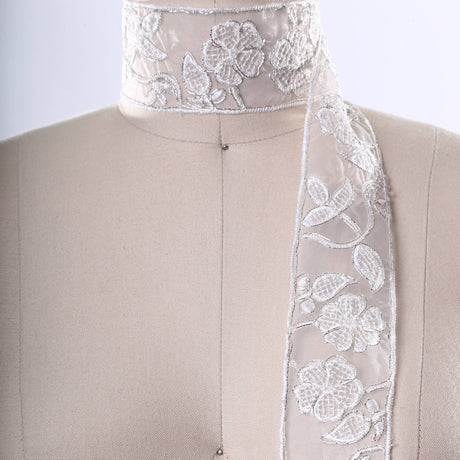 Flower Lace Trim White Silver